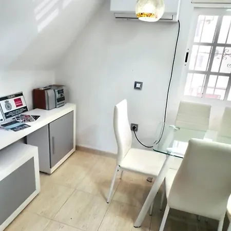 Noasti De Steram Flats Apartment *