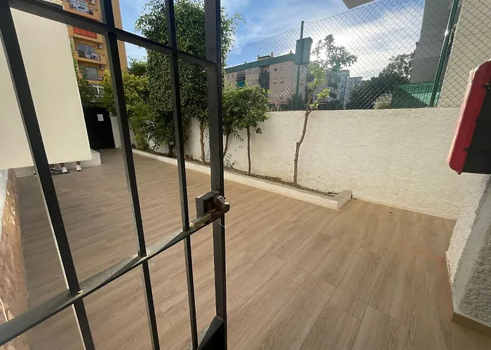 Noasti De Steram Flats *