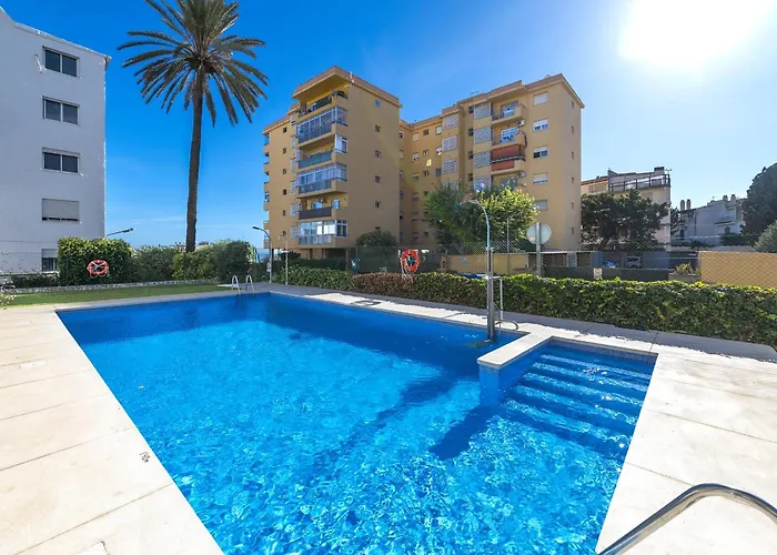 Noasti De Steram Flats Appartement *